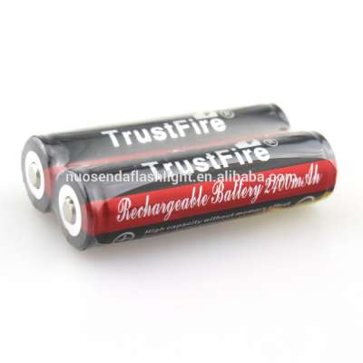 TrustFire 18650 2400mAh 3.7V Li-ion Rechargeable Battery with Protection PCB (1 pair)